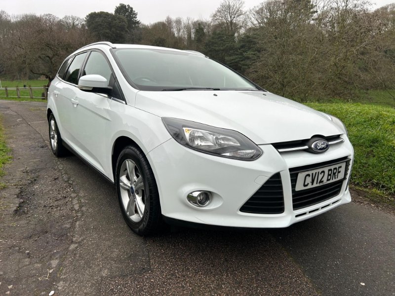 2012 FOCUS 1.6 ZETEC EURO 5 5DR 4,495 MAKE FORD MODEL FOCUS BODY ESTATE... photo